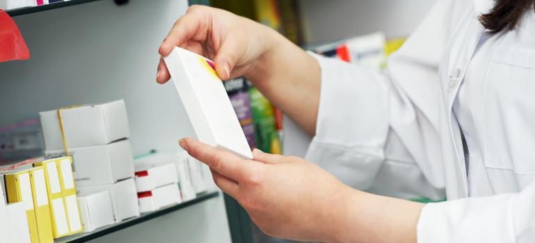 W ostatnim sezonie infekcyjnym Polacy wydali na farmaceutyki 3,3 mld zł